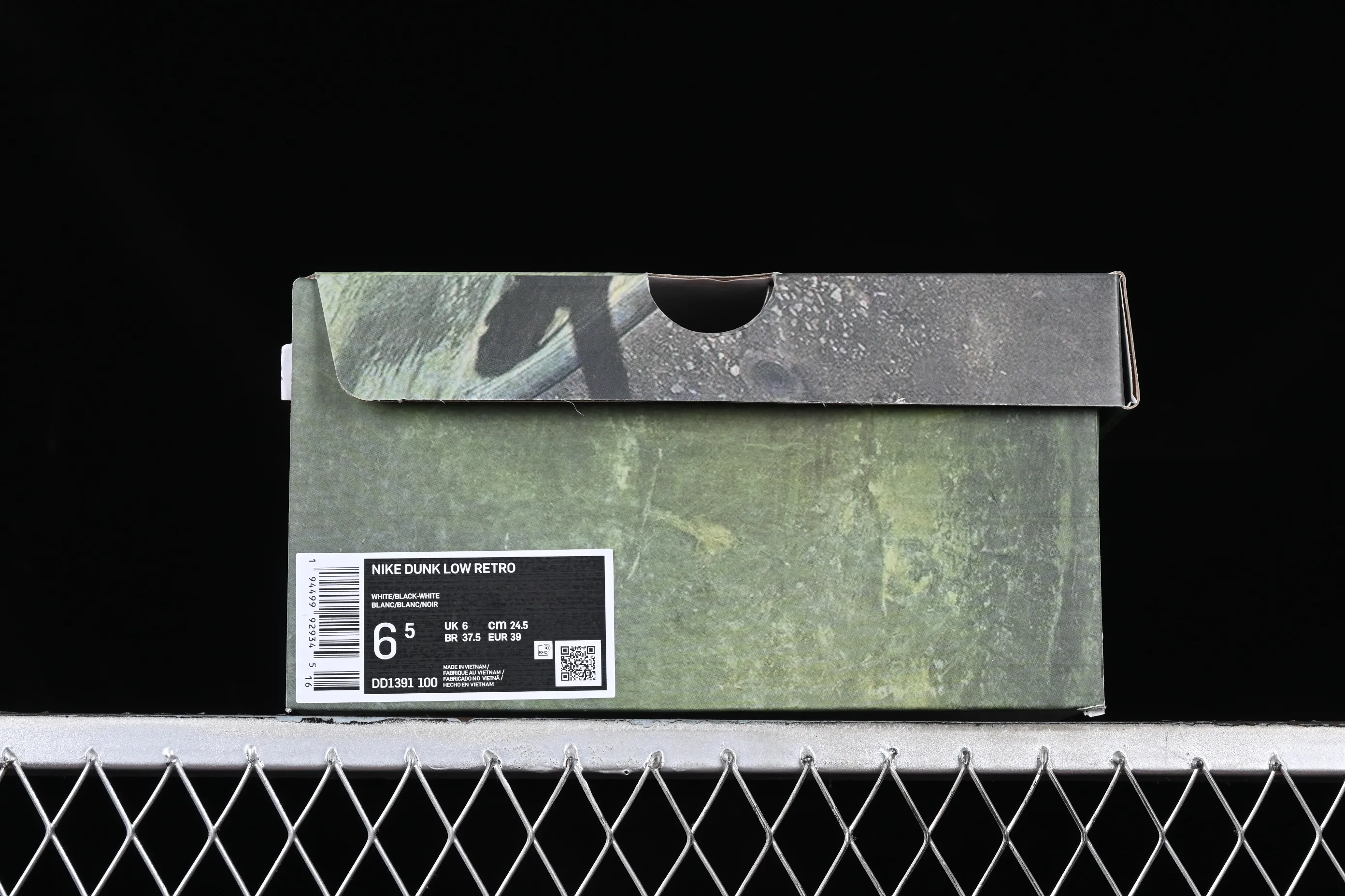 All Categories Nk SB Dunk Series Nk SB Dunk Low Low-top Sneakers Nk Dunk Low Panda Prank-Sliding Track Reverse Skateboard SB Strap Casual Sneakers DD1391-100